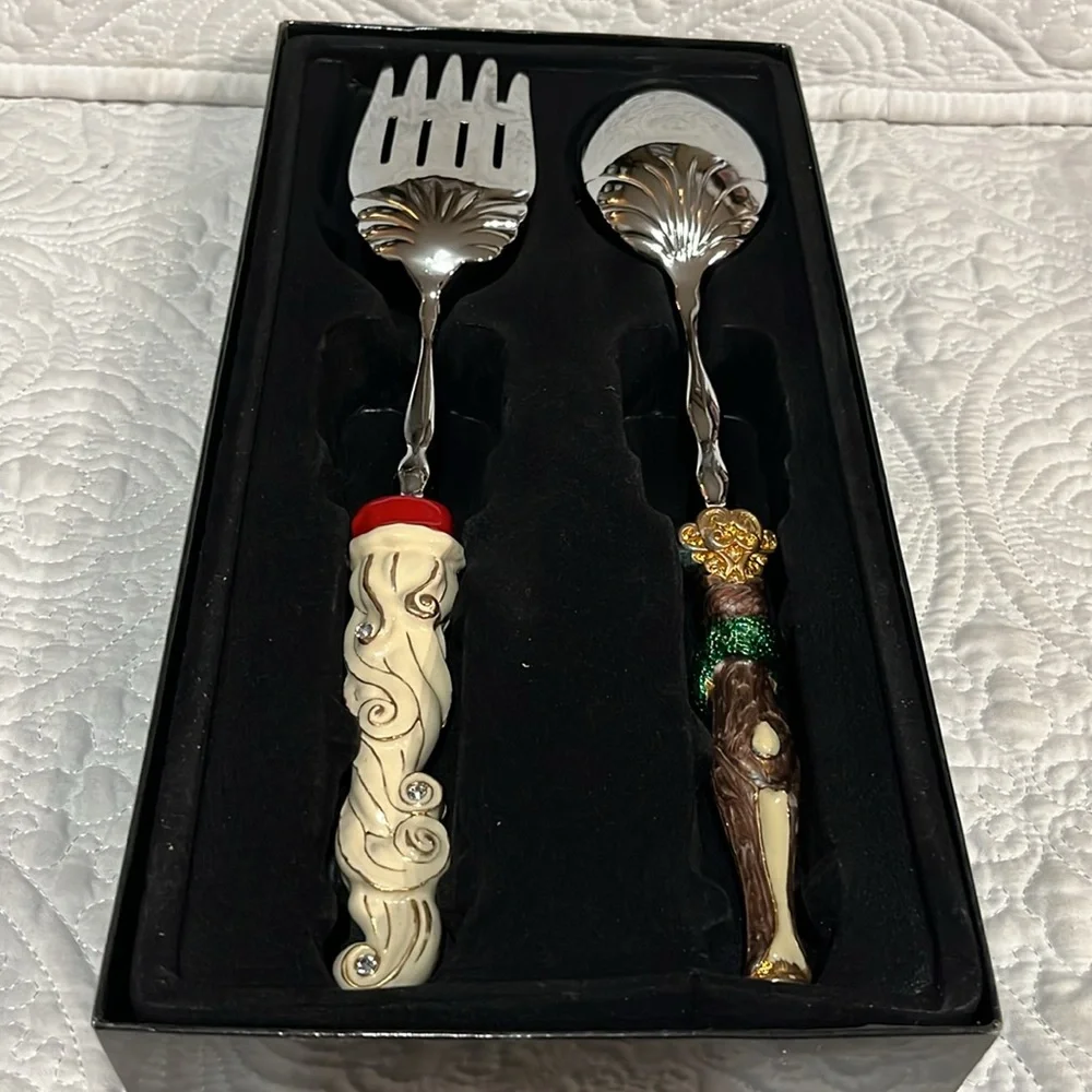 2 Saints fork and spoon‎ holiday set, new